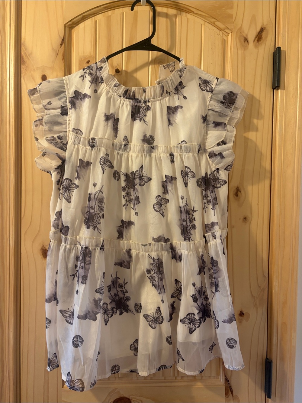 SHEIN White Tiered Flutter Sleeve Blouse with Purple Floral Print